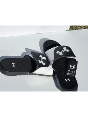 Under Armour Men's Ignite Pro Slide Sandal Size 17 Black and White